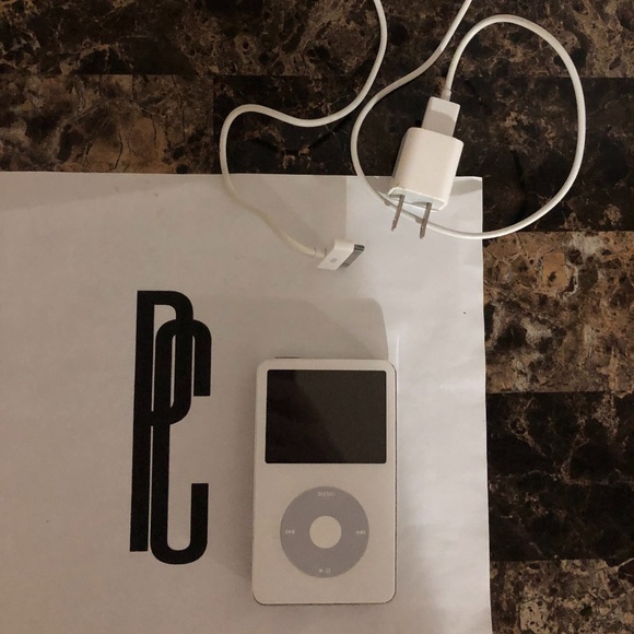 Apple Other - Apple iPod Classic 60GB 5th Generation